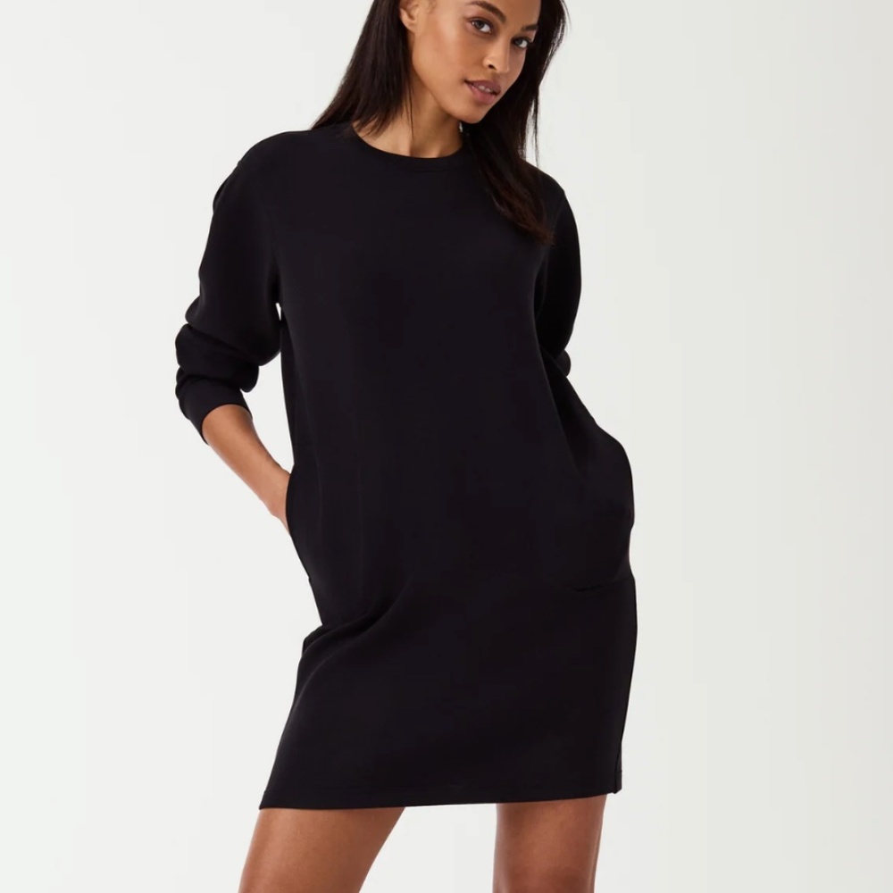 Spanx AirEssentials Crew Neck Dress BLACK